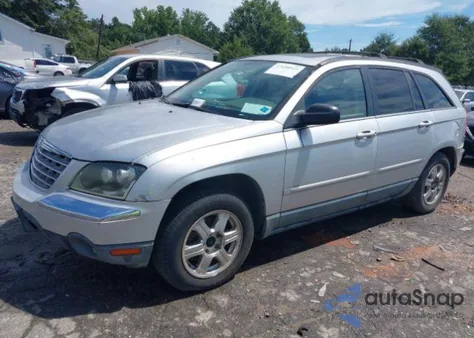 2005 Chrysler Pacifica Touring z USA, uszkodzony, nr VIN 2C8GM68455R518453